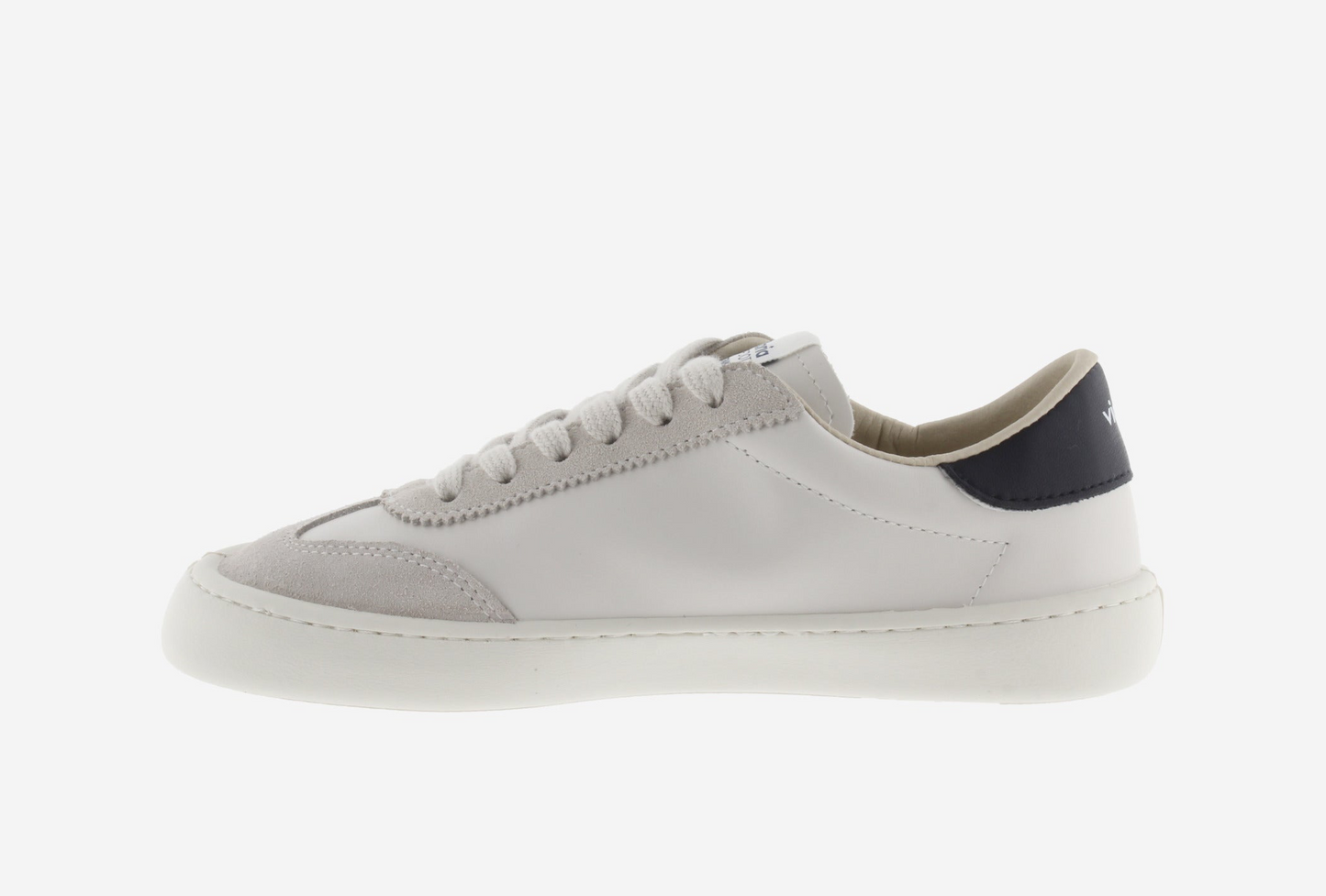 Victoria Barefoot - Olmo Negro