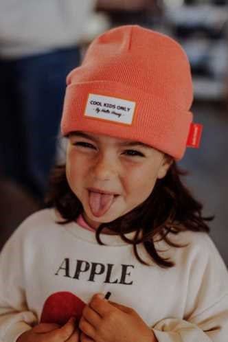 HELLO HOSSY - Gorro Urban Framboesa