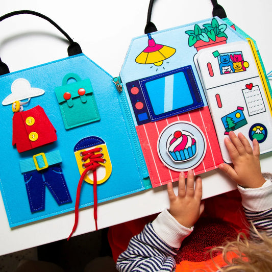 OMY - Playkit Montessori "O meu dia"