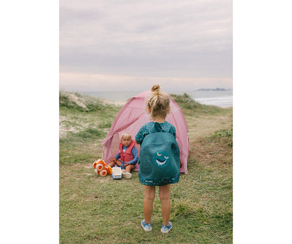 Monnëka - Mochila anti-areia infantil Whale Teal