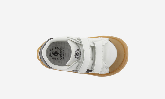 Victoria Barefoot - Oliver Blanco