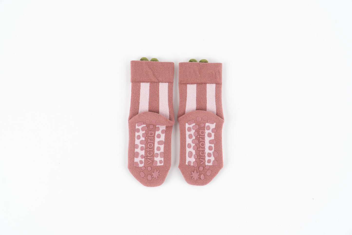 Victoria - Meias Barefoot Antiderrapantes Coração Rosa