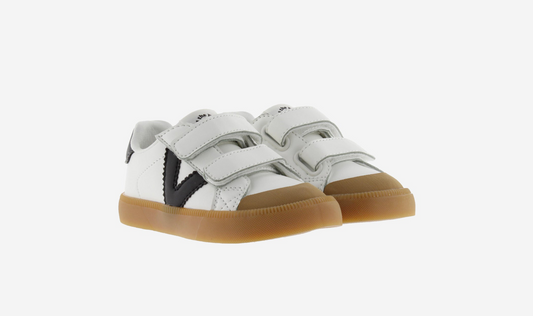 Victoria Barefoot - Oliver Blanco