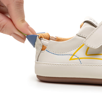 Tip Toey Joey - Outline Tapioca