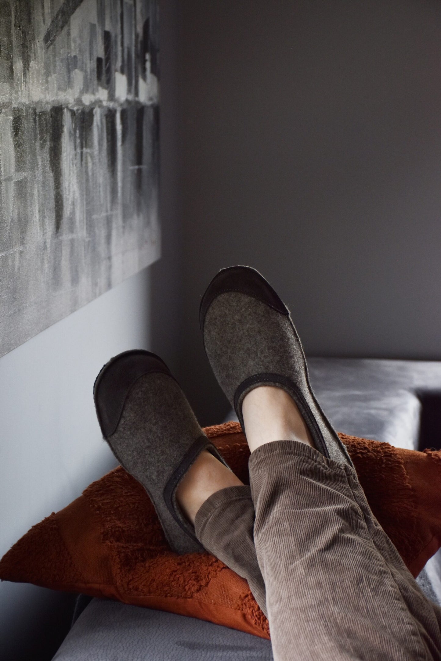 OmaKing - Pantufas Tuuka Cinza