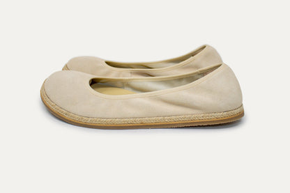 MUM Barefoot - Lucía Sand