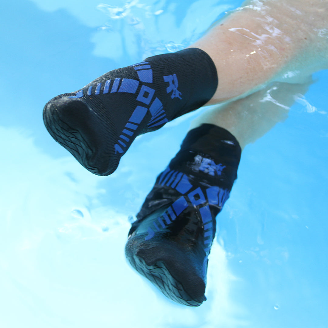 R-Evenge  - Meias de Piscina Adulto Preto e Branco