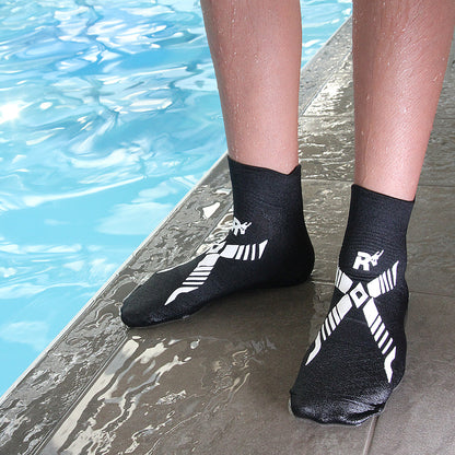 R-Evenge  - Meias de Piscina Adulto Preto e Branco