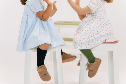 Rooties Barefoot - Carneirinhas Memé Areia