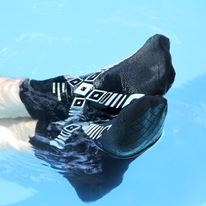 R-Evenge  - Meias de Piscina Adulto Preto e Branco